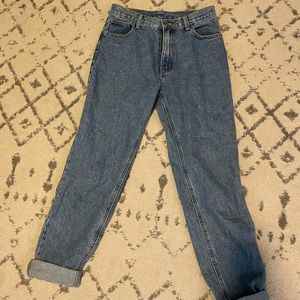 Brandy Melville mom jeans